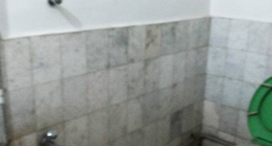 Raja Kumaron Lodge, Theni 3